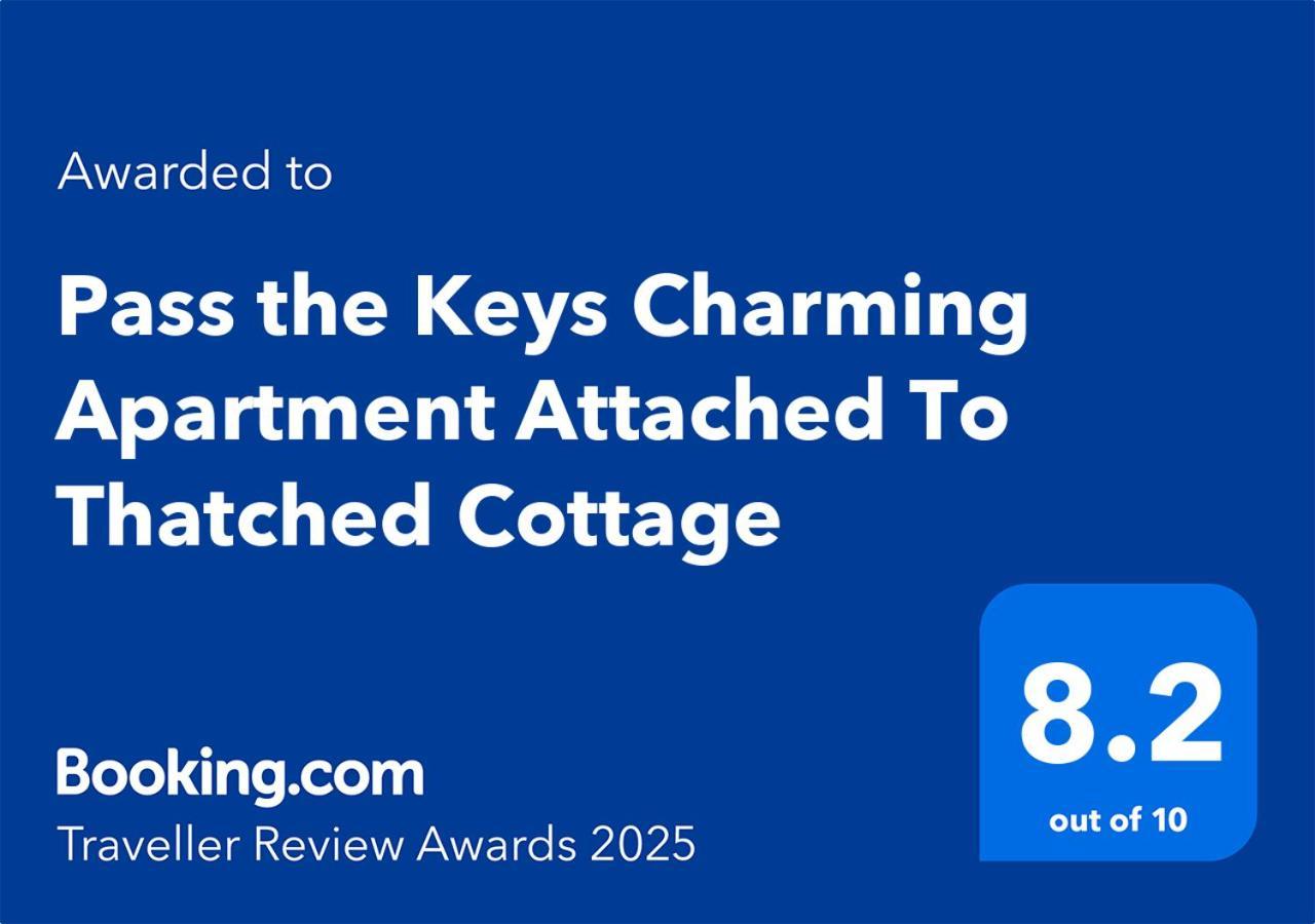 Pass The Keys Charming Apartment Attached To Thatched Cottage Chichester Bagian luar foto